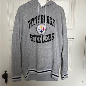 NFL Pittsburgh Steelers Gray Pullover Hoodie with Team Logo